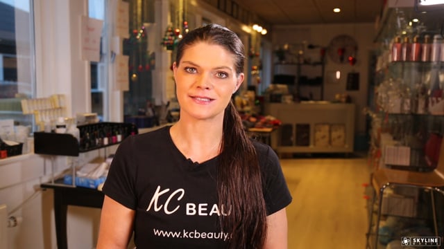 Indlæs video: KC Beauty præsentationsvideo